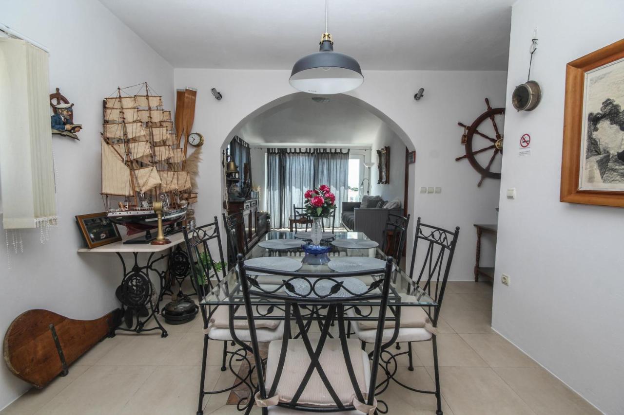 Lola'S Apartments Tribalj 외부 사진