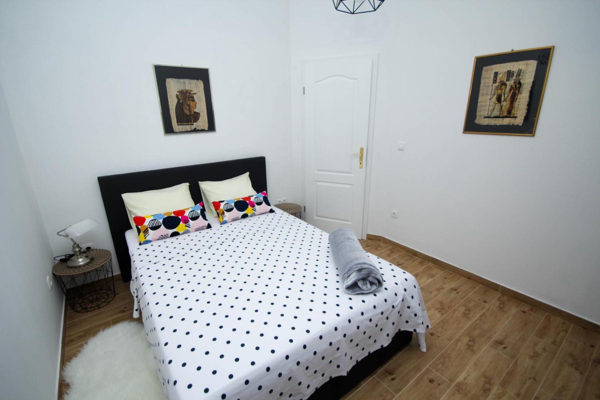 Lola'S Apartments Tribalj 외부 사진